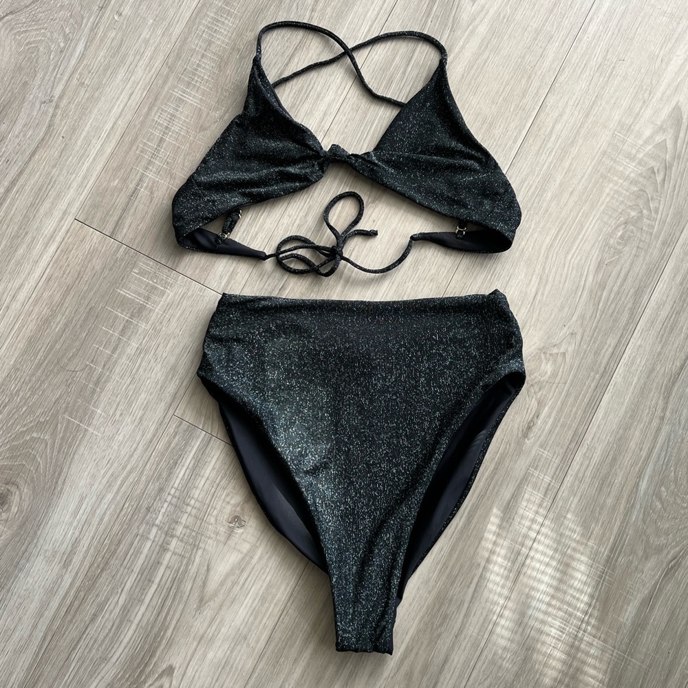 Skatie Bikini Set